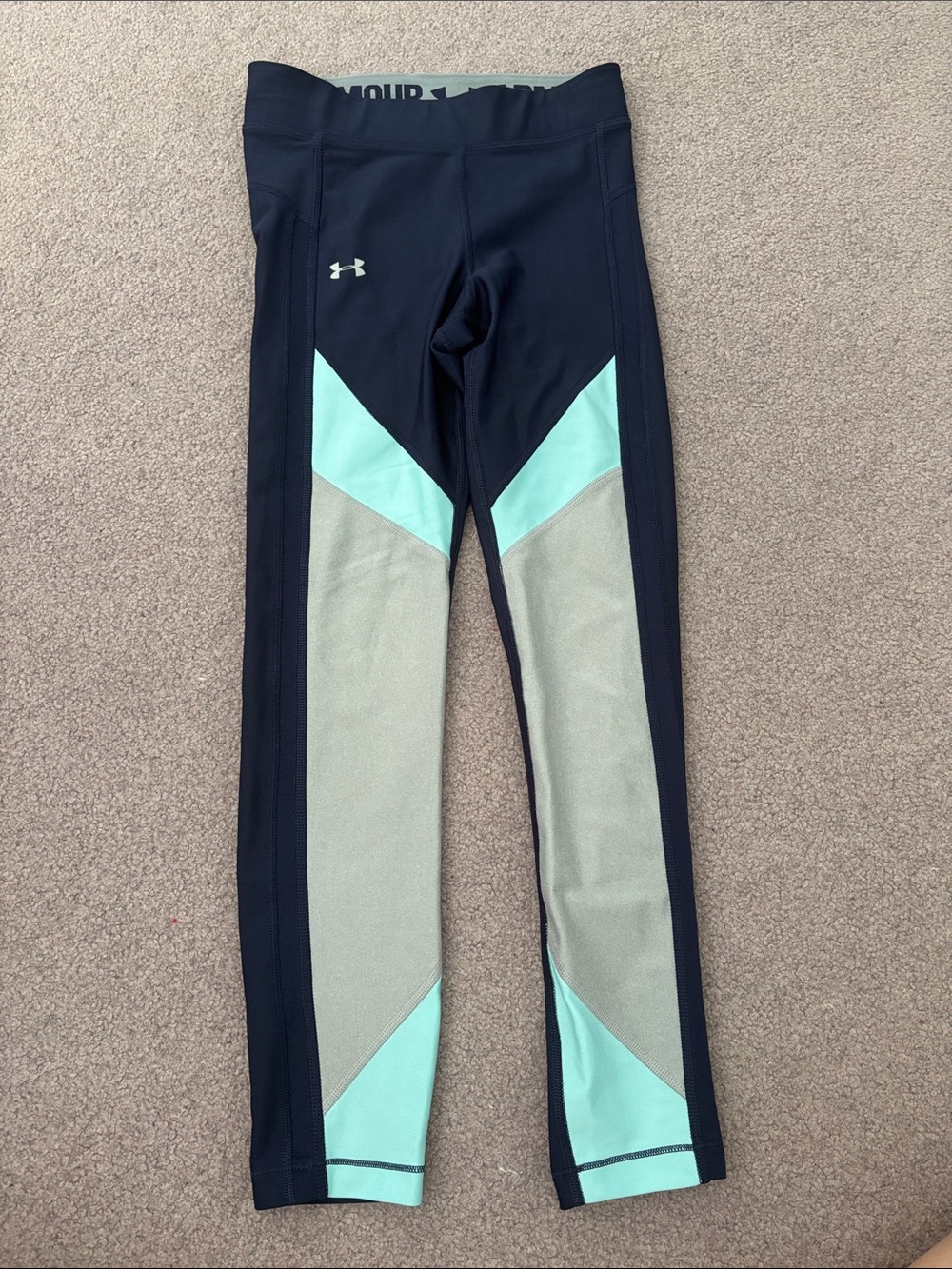 Under Armour Size XS Navy Leggings with Mint and Gray  Panels